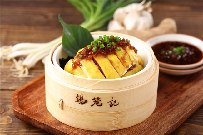 ���۰��м�